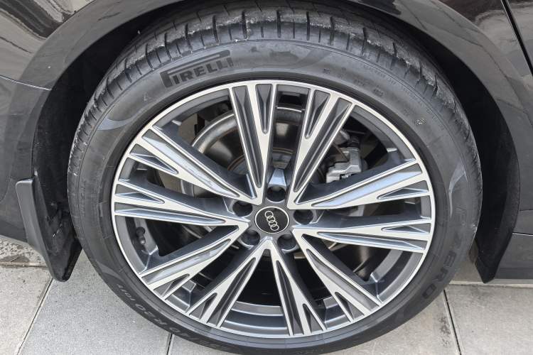 Used Audi A6L 2024 40 TFSI Luxury Dynamic Edition