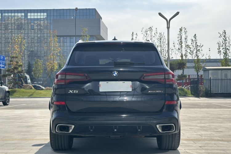 Used BMW X5 2022 Restyled xDrive 30Li M Sport Package
