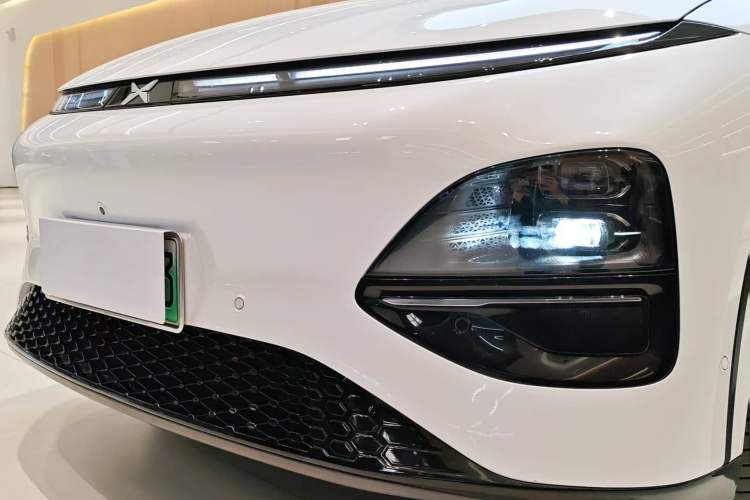 Used XPeng G6 2023 580 Long-Range Pro
