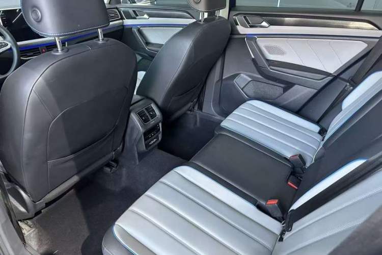 Used Volkswagen Tayron GTE Plug-in Hybrid 2023 280TSI Luxury Plus Advanced Edition
