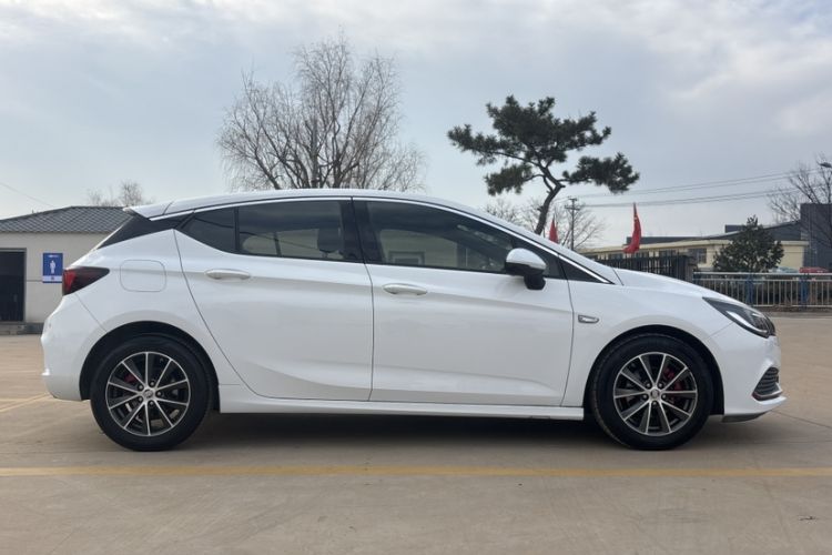 Used Buick Verano 2016 Two-Door GS 20T Dual-Clutch Haoting Sporty Model
