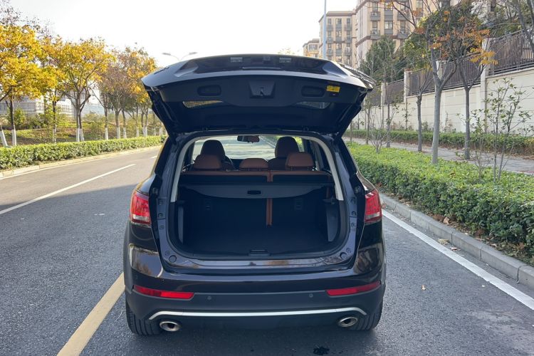 Used BORGWARD BX7 2018 28T Front-Wheel Drive Quality Enjoyment Version 5 Seats China VI Emission Standard