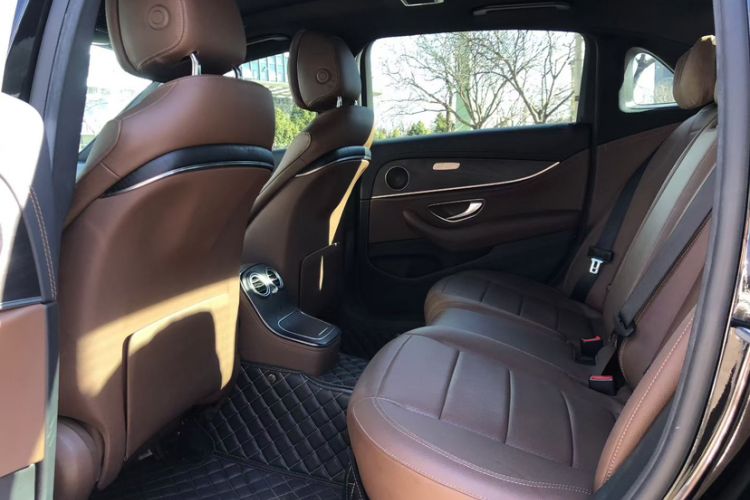 Used Mercedes-Benz E-Class 2021 E 300 L Sporty and Stylish Model
