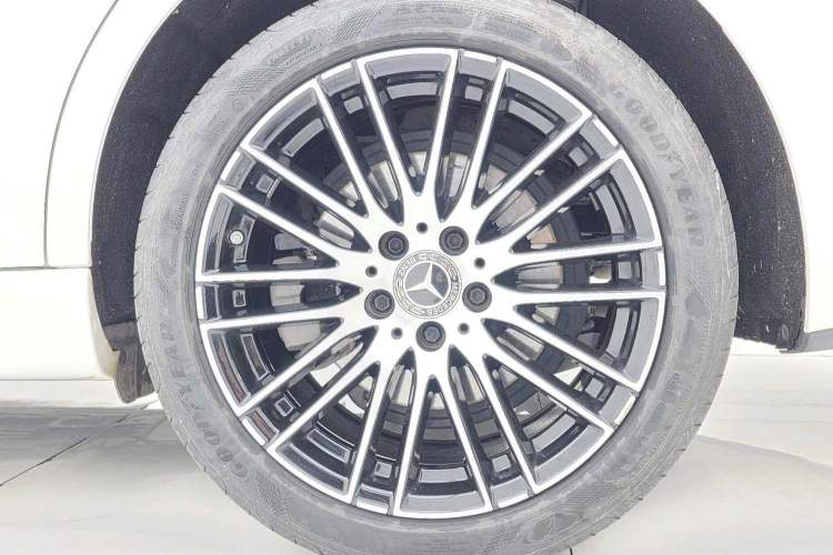 Used Mercedes-Benz C-Class 2023 C 260 L Sport Edition
