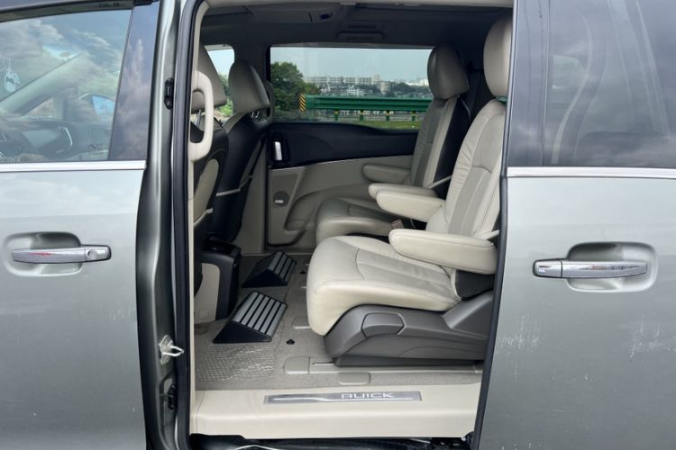 Used Buick GL8 2013 3.0L XT Luxury Business Flagship Edition
