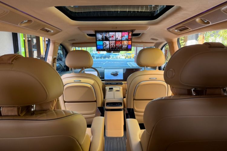 Used VOYAH Dream 2025 PHEV Four-Wheel-Drive Flagship Kunpeng Edition
