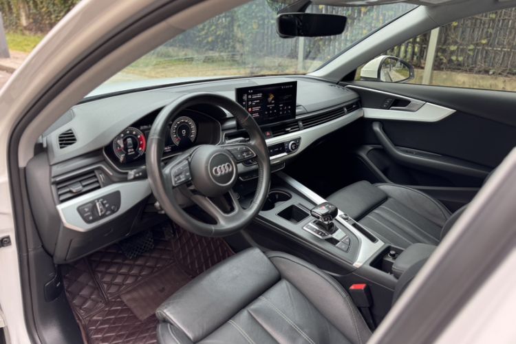 Used Audi A4L 2020 40 TFSI Luxury Dynamic Model
