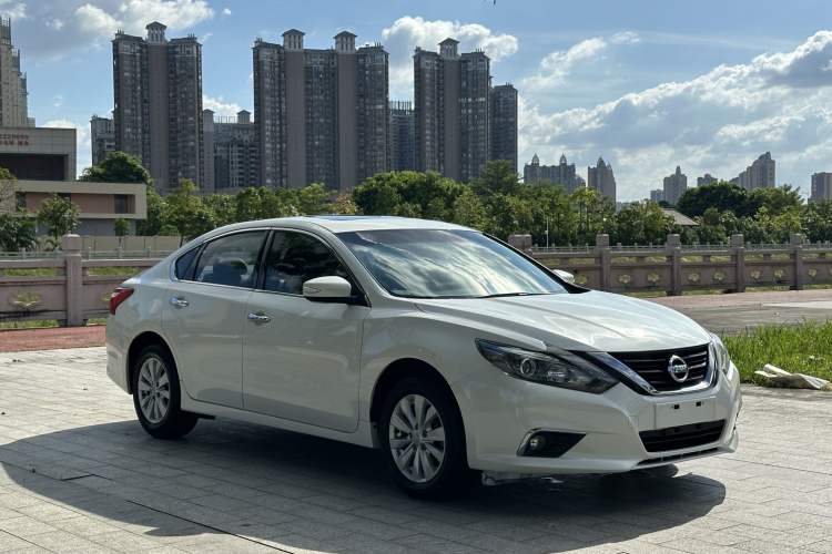 Used Nissan Teana 2016 Revised Version 2.0L XL Comfort Edition
