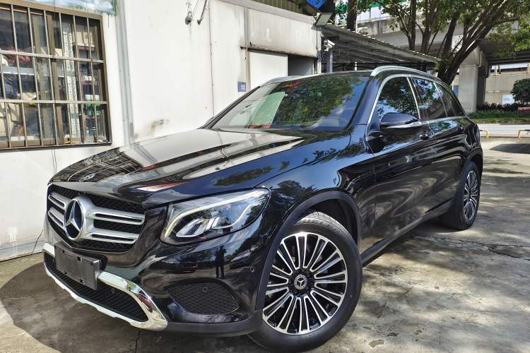 Used Mercedes-Benz GLC 2018 GLC 200 4MATIC
