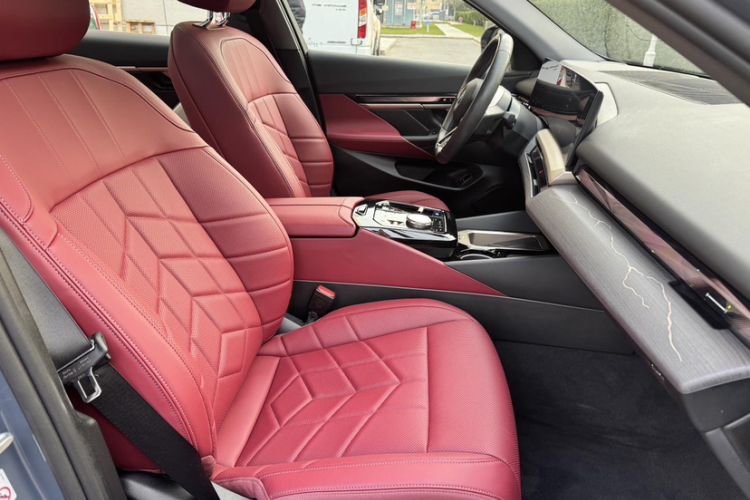 Used BMW i5 2024 eDrive 35L M Sport Package
