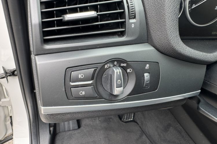 Used BMW X3 2016 sDrive20i
