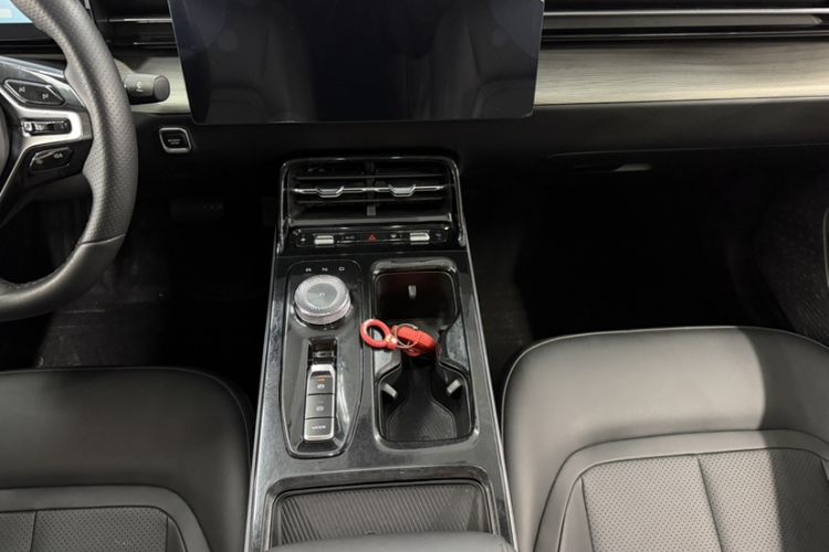 Used Wuling Xingguang 2024 Co-Creation Edition 510 Advanced Model
