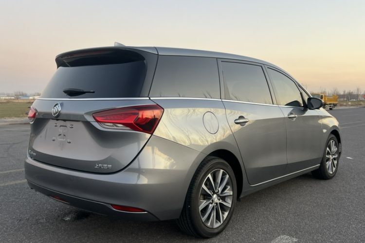 Used Buick GL6 2018 18T 6-Seater Prestige Model
