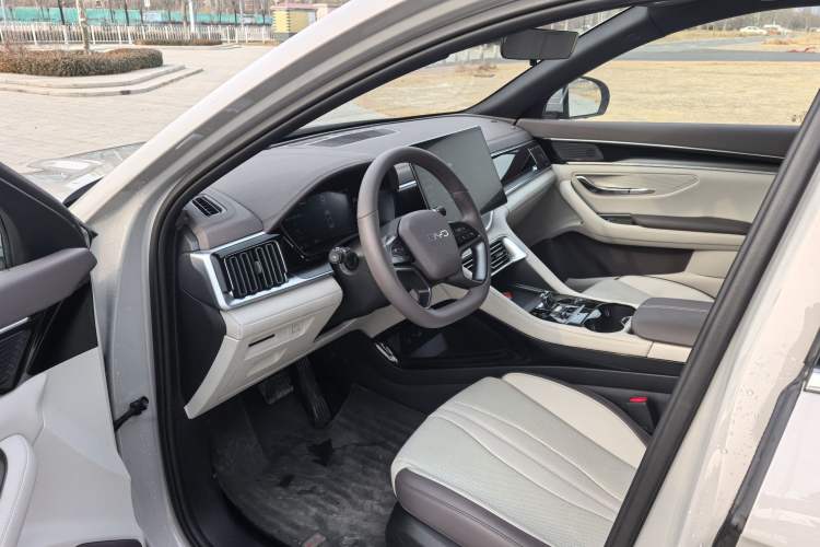 Used BYD Song PLUS New Energy 2025 EV Intelligent Driving Version 520km Premium Model
