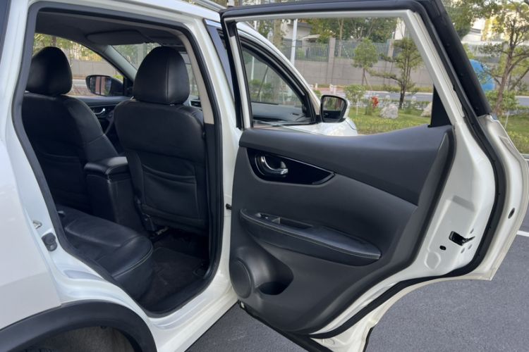 Used Nissan Qashqai 2016 2.0L CVT Elite Edition