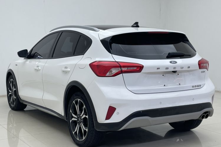 Used Ford Focus Active 2020 EcoBoost 180 Automatic Titanium Edition