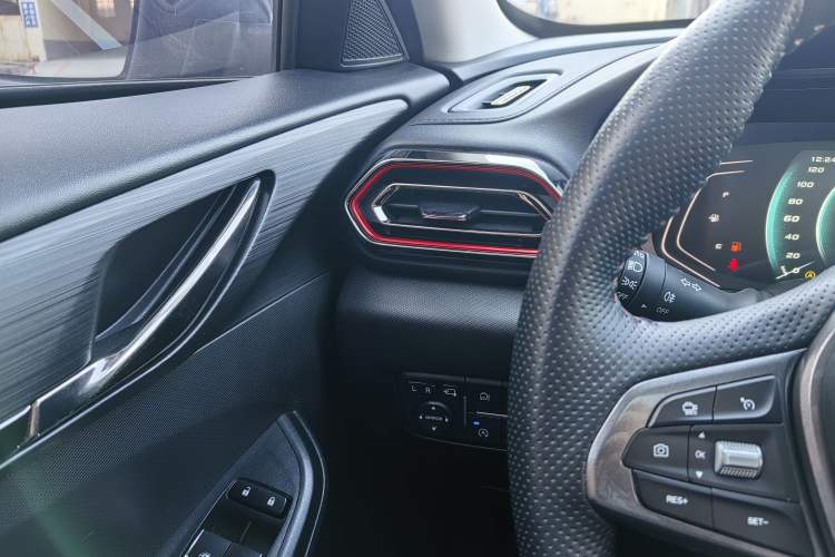 Used Oshan X5 2021 1.5T DCT Flagship Edition