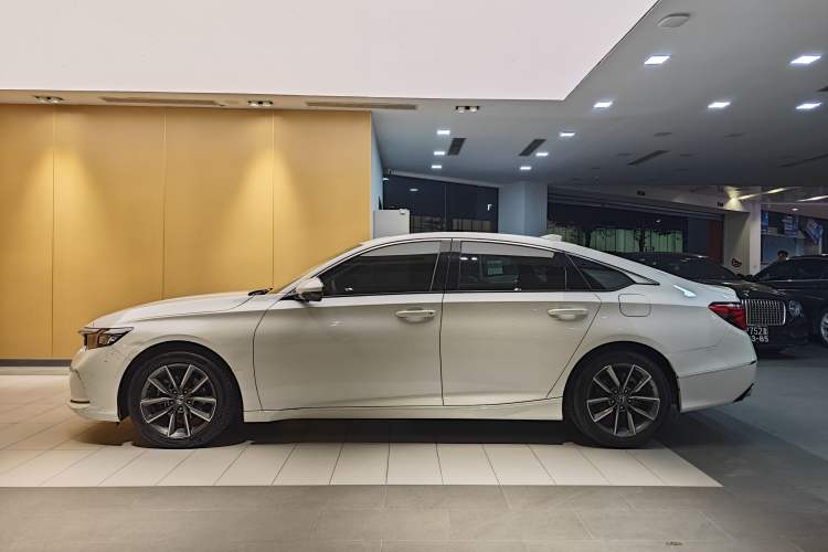 Used Honda Inspire 2022 260TURBO Elegant Edition
