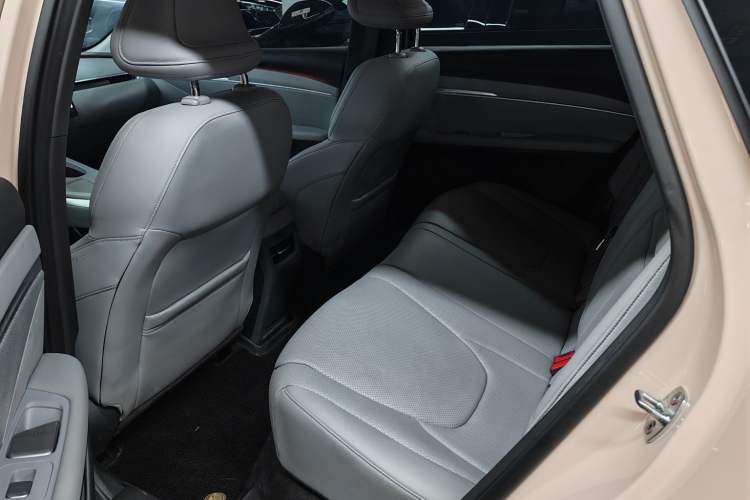 Used XPeng MONA M03 2024 620 with Ultra-Long Range
