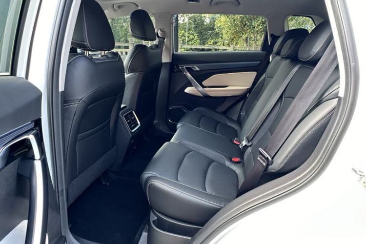 Used Geely Auto Emgrand X7 Sport 2022 Boyue X 1.8TD DCT Smart Model
