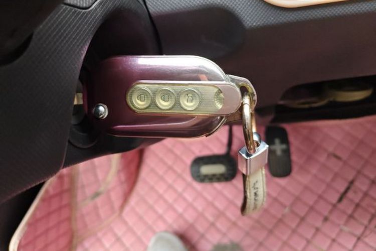 Used Wuling Hongguang MINIEV 2022 Macaron Premium Model – Lithium Iron Phosphate