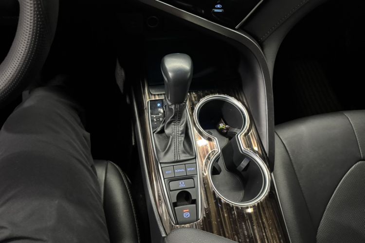 Used Toyota Camry 2019 Revised Version 2.5G Luxury Edition
