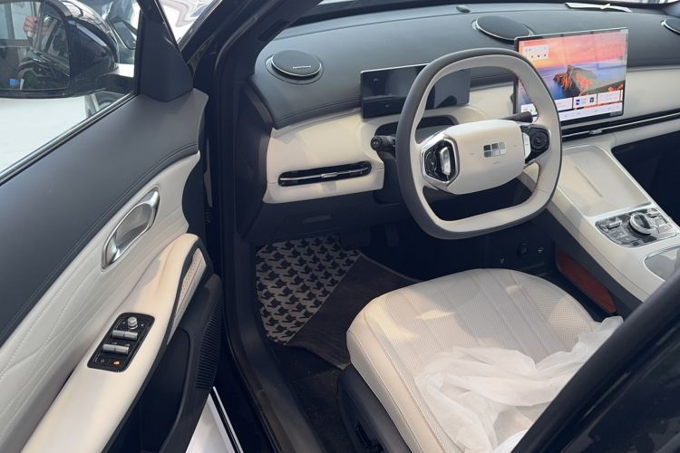 Used  Galaxy Xingjian 7 EM-i 2025 120km Launch+ Version
