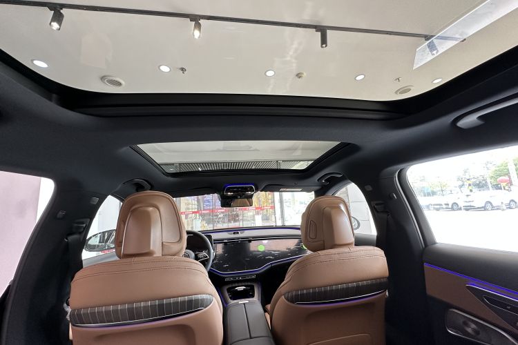 Used Mercedes-Benz E-Class 2025 Facelift E 300 L Luxury Edition
