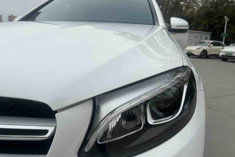 Used Mercedes-Benz GLC 2019 GLC 200 L 4MATIC
