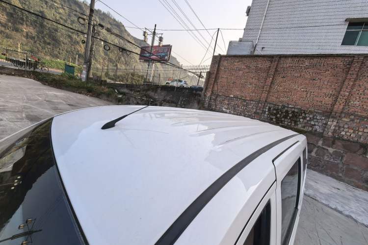 Used Wuling Hongguang V 2019 1.5L Enjoyment Version China VI LAR
