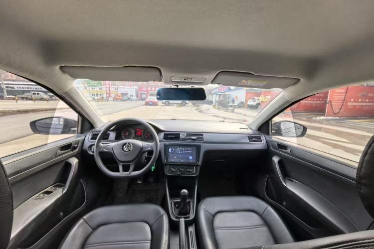 Used Volkswagen Santana 2018 1.5L Manual Fashion Edition