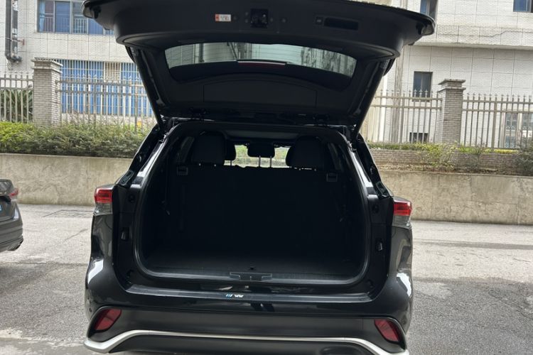 Used Toyota Crown Land Cruiser 2023 2.5L HEV Four-Wheel Drive Flagship Edition
