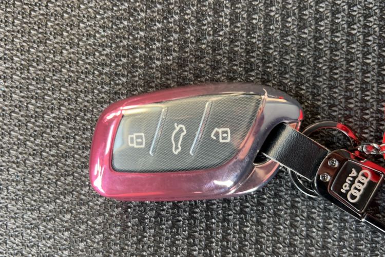 Used Roewe i5 2023 1.5L Manual Comfort Edition
