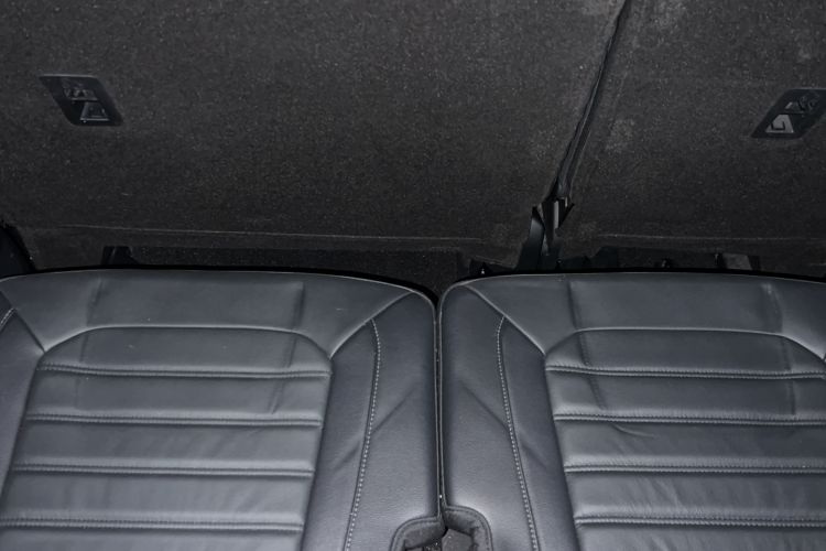 Used Ford Edge 2016 EcoBoost 245 Two-Wheel-Drive Titanium 7-Seater
