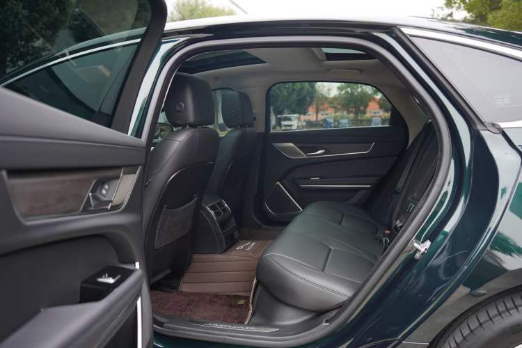 Used Jaguar XFL 2023 XFL 2.0T P200 Two-Wheel-Drive Elite Luxury Edition
