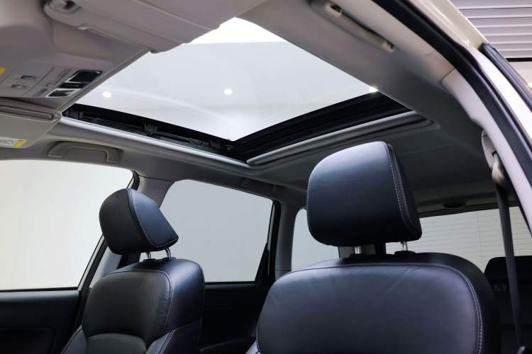 Used Subaru Forester 2018 2.5i Luxury Navigation Edition with EyeSight
