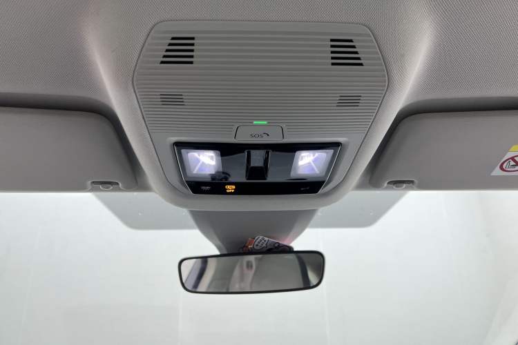 Used Volkswagen ID.7 VIZZION 2024 AIR model