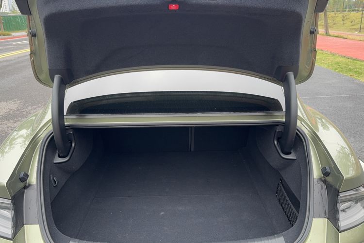 Used  SU7 2024 Four-Wheel Drive Ultra-Long Range Advanced Intelligent Driving Max Edition
