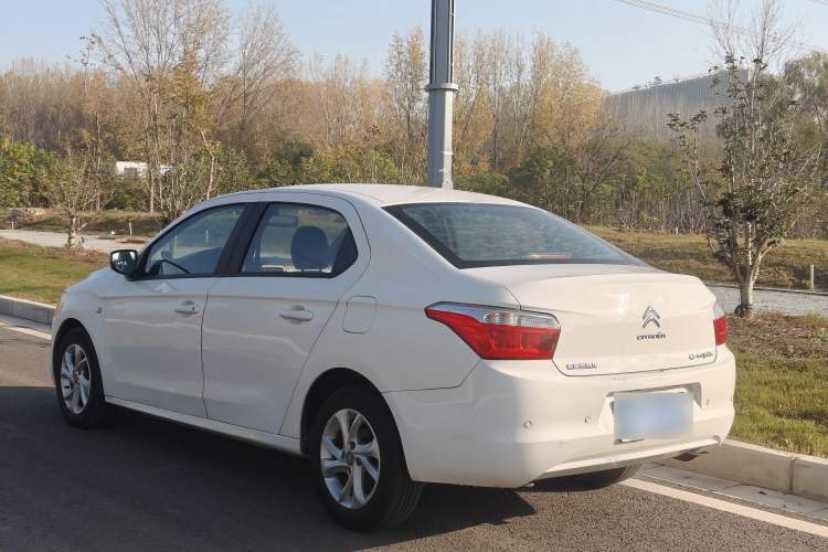 Used Citroen Elysee 2015 Qishang Edition 1.6L Automatic Fashion Model