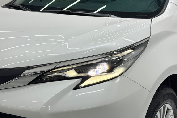 Used Toyota Sienna 2021 2.5L Hybrid Comfort Edition