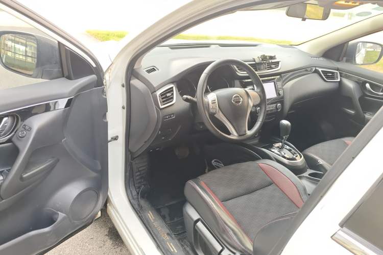 Used Nissan Qashqai 2017 2.0L CVT Smart Enjoyment Version China VI Standard
