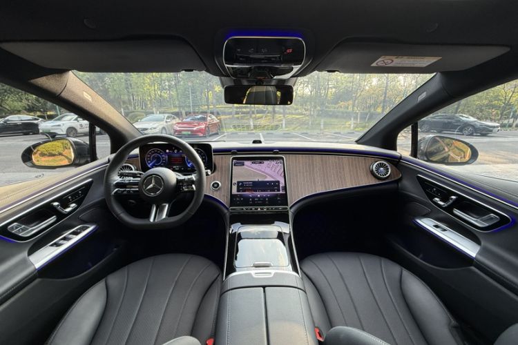 Used Mercedes-Benz EQE 2022 350 Luxury Edition
