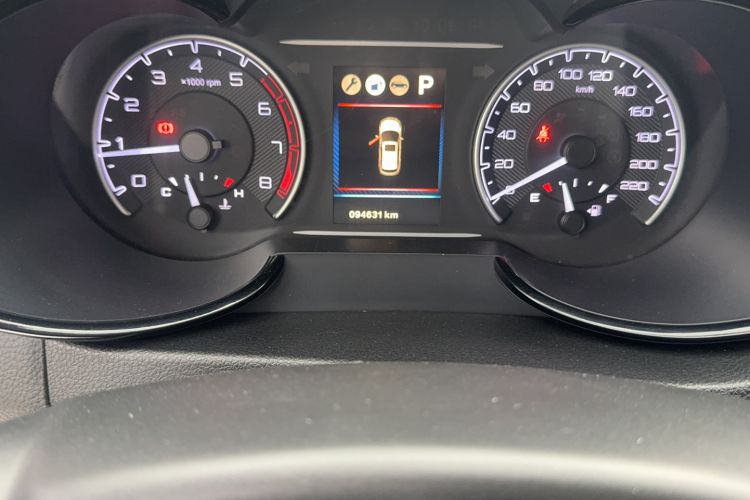 Used Dongfeng Aeolus AX7 2016 2.0L Automatic Zhiyi Trim
