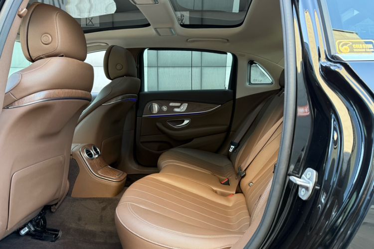 Used Mercedes-Benz E-Class 2023 Updated E 300 L Luxury Edition
