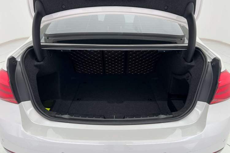 Used BMW 3 Series 2018 320Li Fashion Model