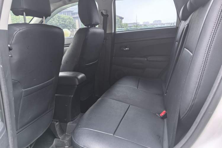 Used Mitsubishi ASX 2013 2.0L Manual Two-Wheel Drive Comfort Edition
