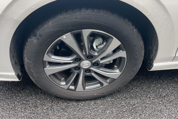 Used Changan Eado 2024 PLUS Blue Whale NE 1.4T GDI DCT High-Energy Edition
