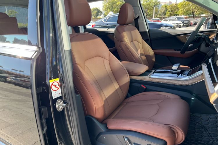 Used Audi Q7 2023 55 TFSI quattro S Prestige Edition
