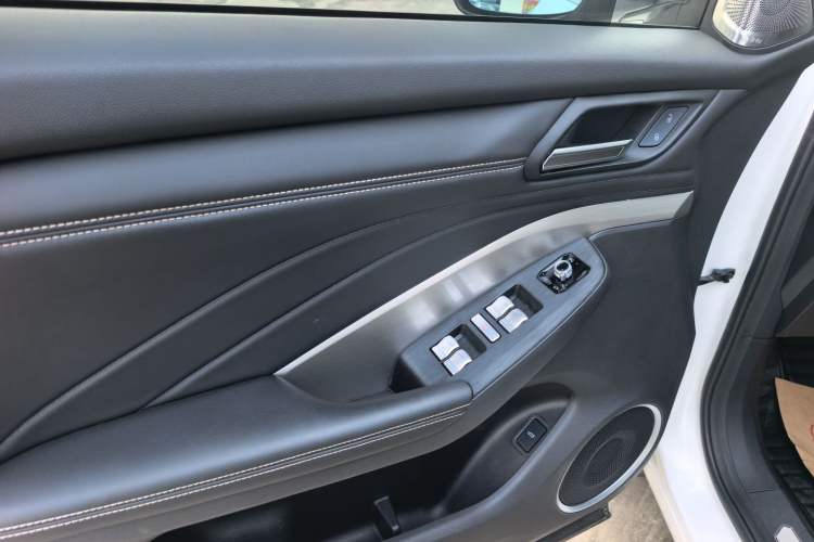 Used Wey VV6 2019 2.0T Four-Wheel Drive Flagship Version China VI Standard