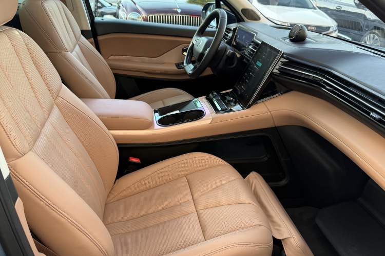 Used Nio ES8 2018 355 km Base Version 7-Seater Edition
